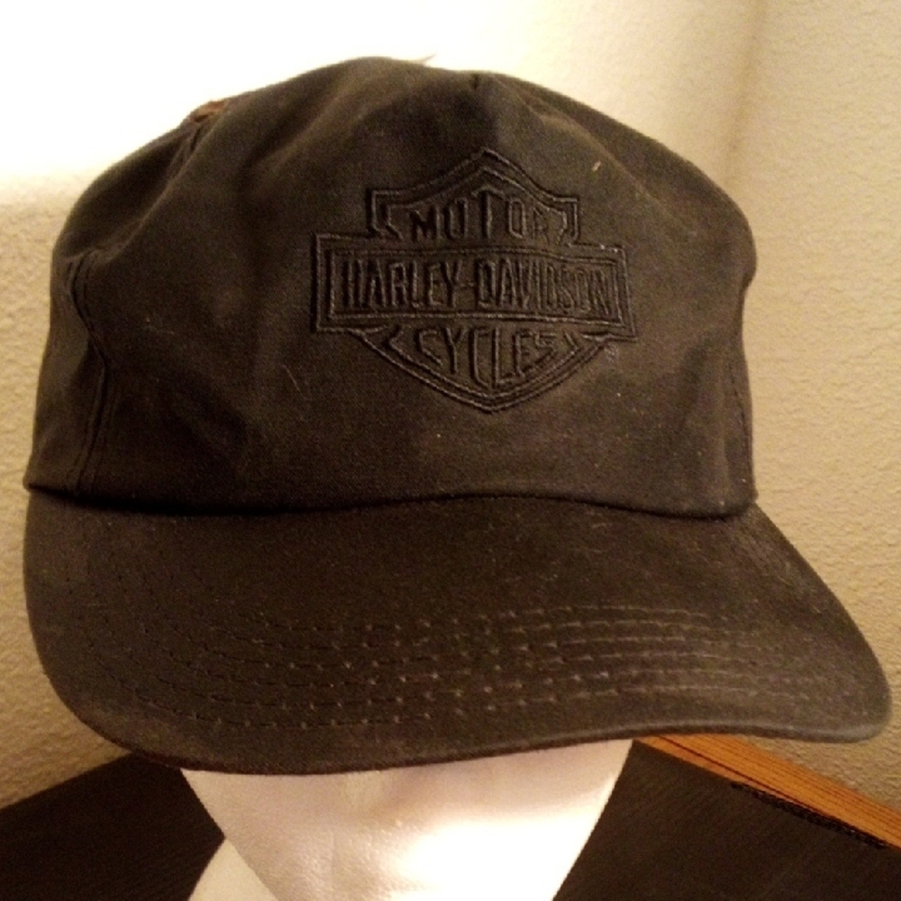 Harley-Davidson Black Embroidered Logo Cap